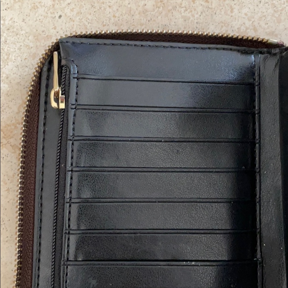 COACH ZIP WALLET - Picture 5 of 8